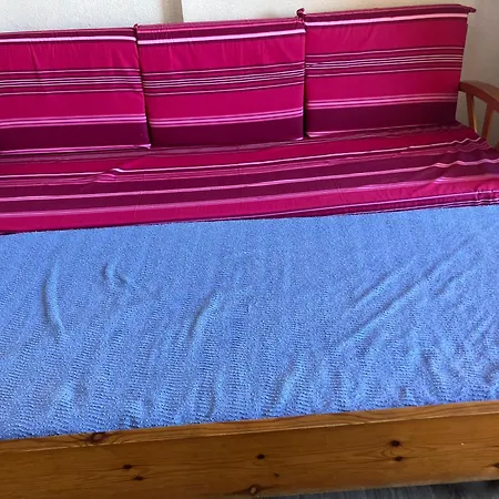 F2 - Front De Mer - Les Pieds Dans L'Eau - Appartement Situe A Saint-Cyprien Plage Sud - 30M Mer Et Plage - Et Non 500M- Avec Une Belle Vue Sur Mer Depuis La Terrasse - Piscine - Parking Privatif - 4 Personnes Exterior photo